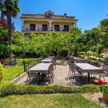 Apartment Skaline مالينسكا المظهر الخارجي الصورة